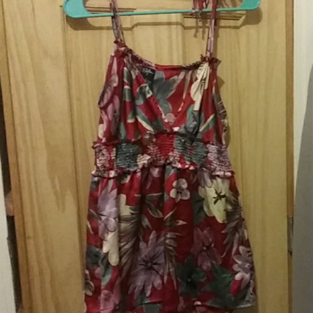 3 for $25 ❤️Silky Tank